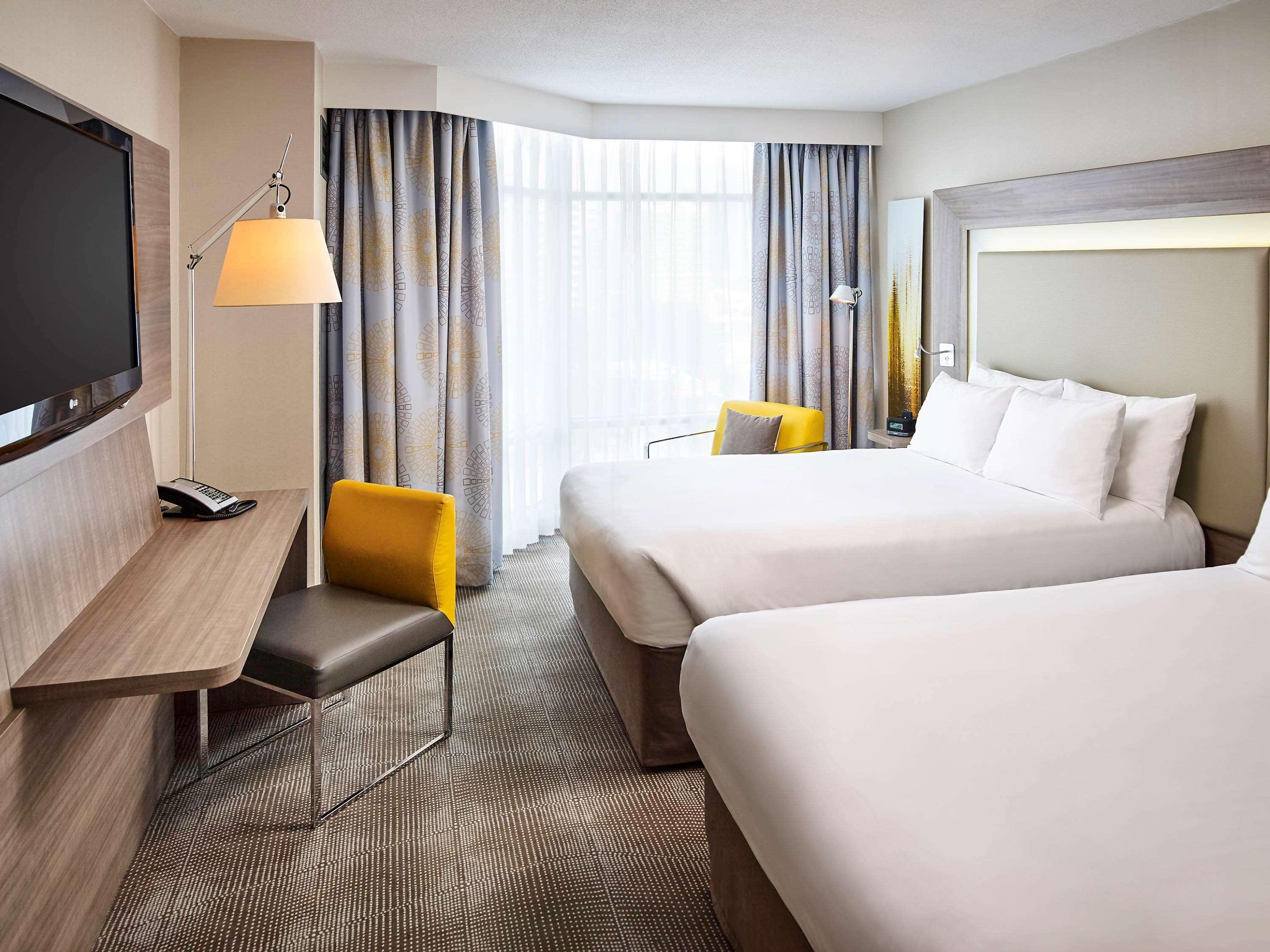 Novotel Toronto North York Exterior photo